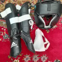 لباس و وسایل کاراته دو دست