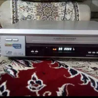 سی دی ال جی در حد نو سالم