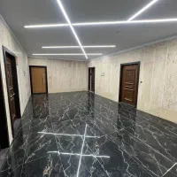 واحد اداری۱۸۰ متری نوساز ، ۵ اتاق ،۲سرویس