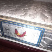 تشک خوشخواب تک نفره فنری طبی همراه با تخت فلزی