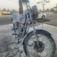 موتور مدل ۸۳ عروسک