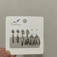 گوشواره پکی و گردنبند مرواریدی