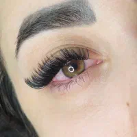 اکستنشن مژه حرفه ای