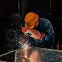 تاسیسات برق کاری لوله کشی گاز