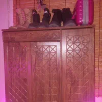 جاکفشی،میزآرایش،آیینه و کنسول