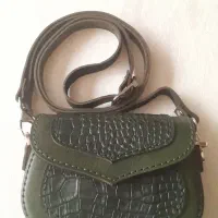 کیف دوشی دست‌دوز چرم طبیعی.طرح خاص کروکودیل|کیف، کفش، کمربند|اصفهان, جوزدان الیادران|دیوار
