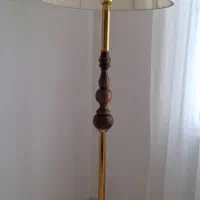 آباژور و تابلو فرش