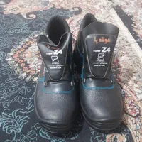 کفش کار