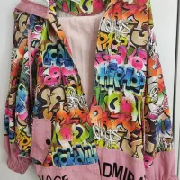 کت سبک همراه شلوار سالم