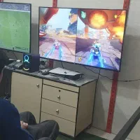 سلام یک نفر  اشنا به کامپیوتر