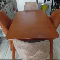 میز ناهار خوری