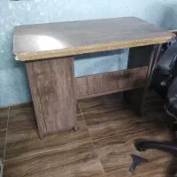 میز و صندلی