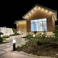 ویلانما انگلیسی۱۰کیلومتری ساحل زیبا کنارلوکیشن دنج