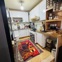 فاز2اندیشه-آپارتمان-75متری-2خواب-پارکینگ-دار