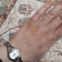 ساعت زنانه لاروس