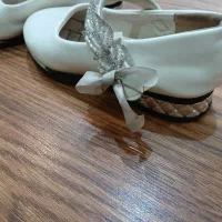 کفش مجلسی بچگانه|کفش و لباس بچه|رشت, چله خانه|دیوار