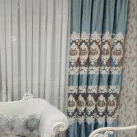 لوستر، پرده و تابلو