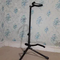 پایه گیتار تاشو