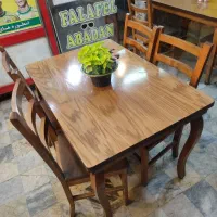 میز ناهارخوری چهارنفره