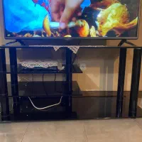 میز تلوزیون شیشه ای