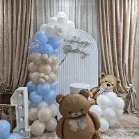 بادکنک و گل