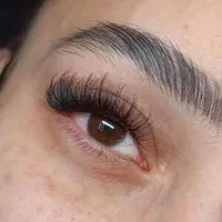 خدمات و آموزش کاشت مژه واکستنشن ولیفت مژه و ابرو|خدمات آرایشگری و زیبایی|اصفهان, بیدآباد|دیوار