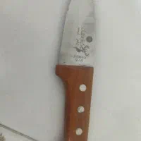 چاقوی تیز چاقو گوزنشان است کلاً دو هفته از خریدمش