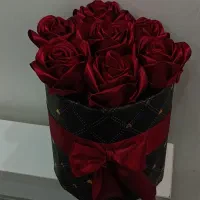 گل مصنوعی