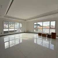 ۱۰۲ متر نوساز پر از نور ،گلستان