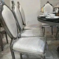 صندلی تالاری طلایی