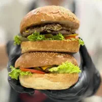 استخدام پرسنل حرفه ای فست فود