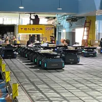 اپراتور سیستم رباتیک پست