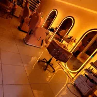 نیاز به رنگ‌کار حرفه‌ای در سالن زیبایی (قائمیه)