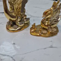 مجسمه طلایی