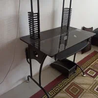 میز|میز تحریر و کامپیوتر|مشهد, مصلی (کارمندان اول)|دیوار