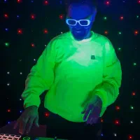 دی جی کرج تخفیف ویژه شنبه تا چهارشنبه DJ صوت و نور