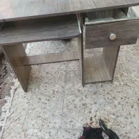 میز کامپیوتر