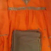 لباس زنانه|لباس|پردیس, فاز ۲|دیوار