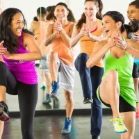 چربی سوزی گروهی و هیپ هاپ دنس ( ویژه بانوان)