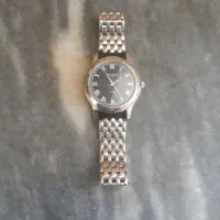 یک عدد ساعت مچی خارجی درجه یک