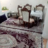 ۲طبقه..طبقه پایین ۶۰متر بنا ۸متر حیاط..