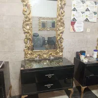 آینه و کنسول