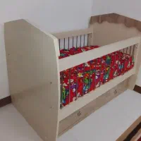 تخت کودک در حد نو