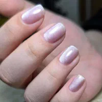 کاشت و ترمیم ناخن (تخفیف ویژه به مدت یک ماه)