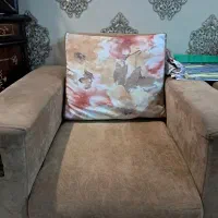 مبل ۸ نفره همراه میز وسط