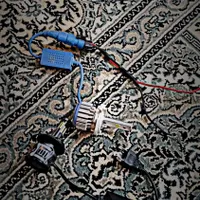 دو عدد لامپ