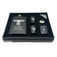 فندک و هیپفلاسک نازی