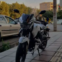 آپاچی سفید 180