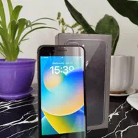اپل iPhone 8 Plus با حافظهٔ ۶۴ گیگابایت تمیز|موبایل|تهران, آبشار تهران (دریاچه)|دیوار