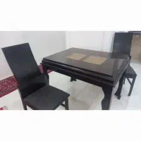 میز  چوبی همراه ۴ تا صندلی